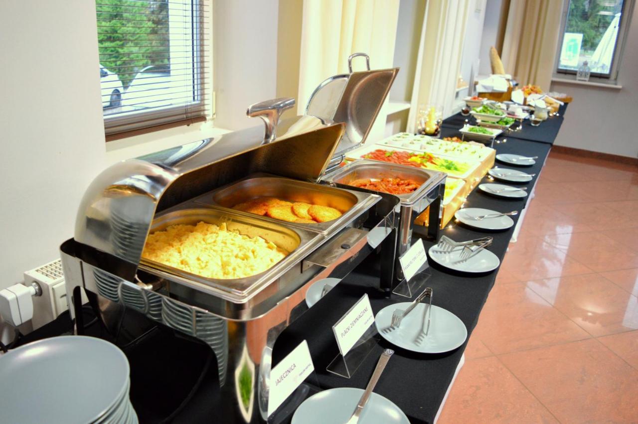 Tailor Hotel Sport & Conference Morąg Buitenkant foto